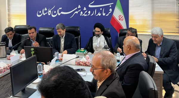 محمود تولایی: بیش از ۵۰۰ واحد صنعتی نیمه&zwnj;تمام در کاشان معطل تصمیم&zwnj;گیری&zwnj;های ملی هستند